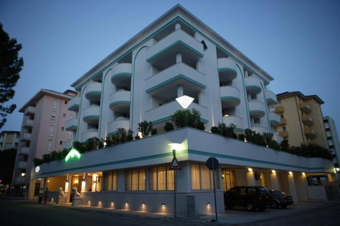 Hotel Gran Venere Beach 3 Superior 비비오네 외부 사진