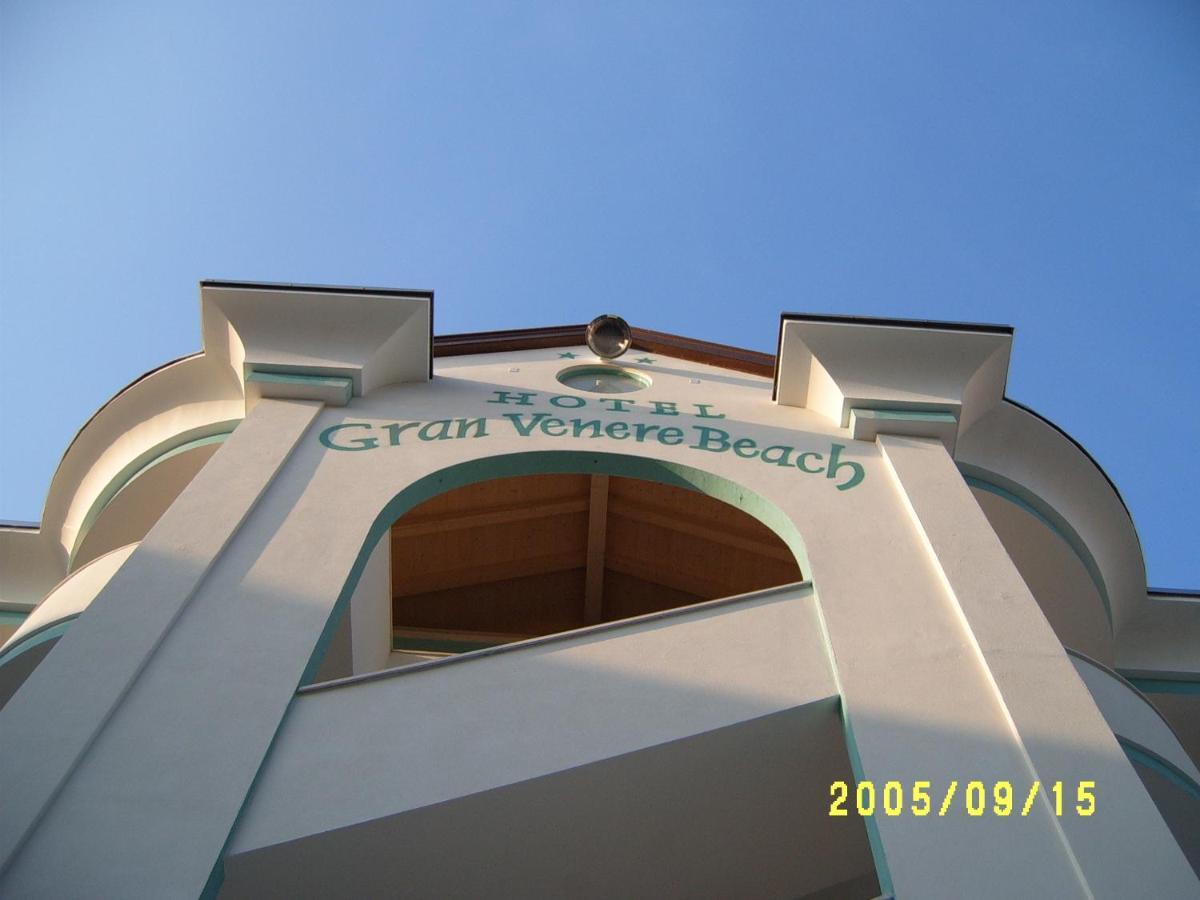 Hotel Gran Venere Beach 3 Superior 비비오네 외부 사진
