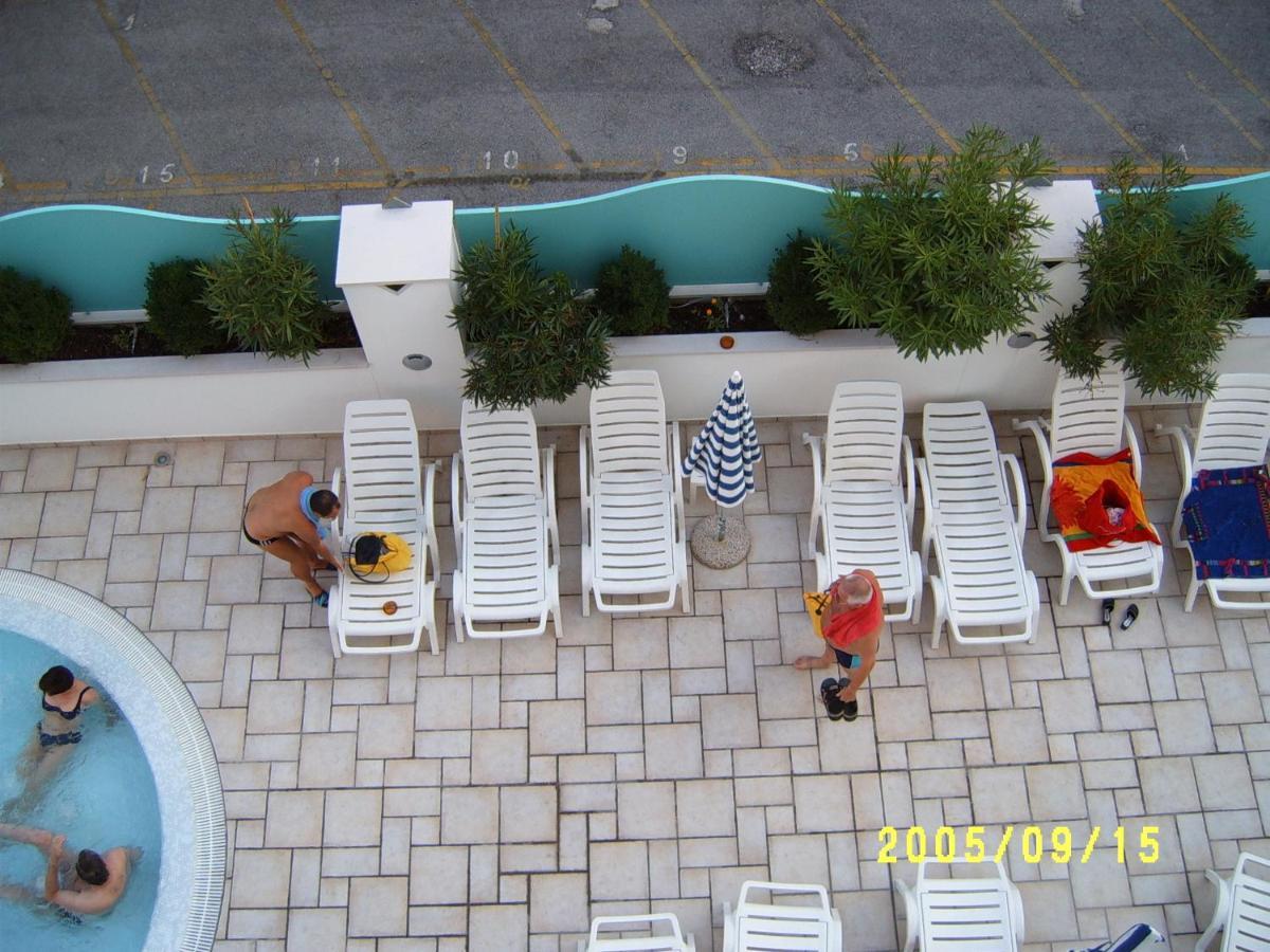 Hotel Gran Venere Beach 3 Superior 비비오네 외부 사진