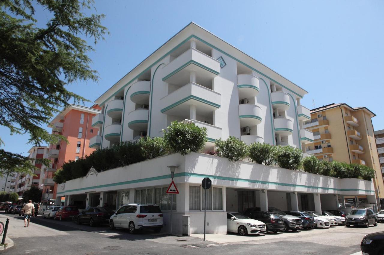 Hotel Gran Venere Beach 3 Superior 비비오네 외부 사진
